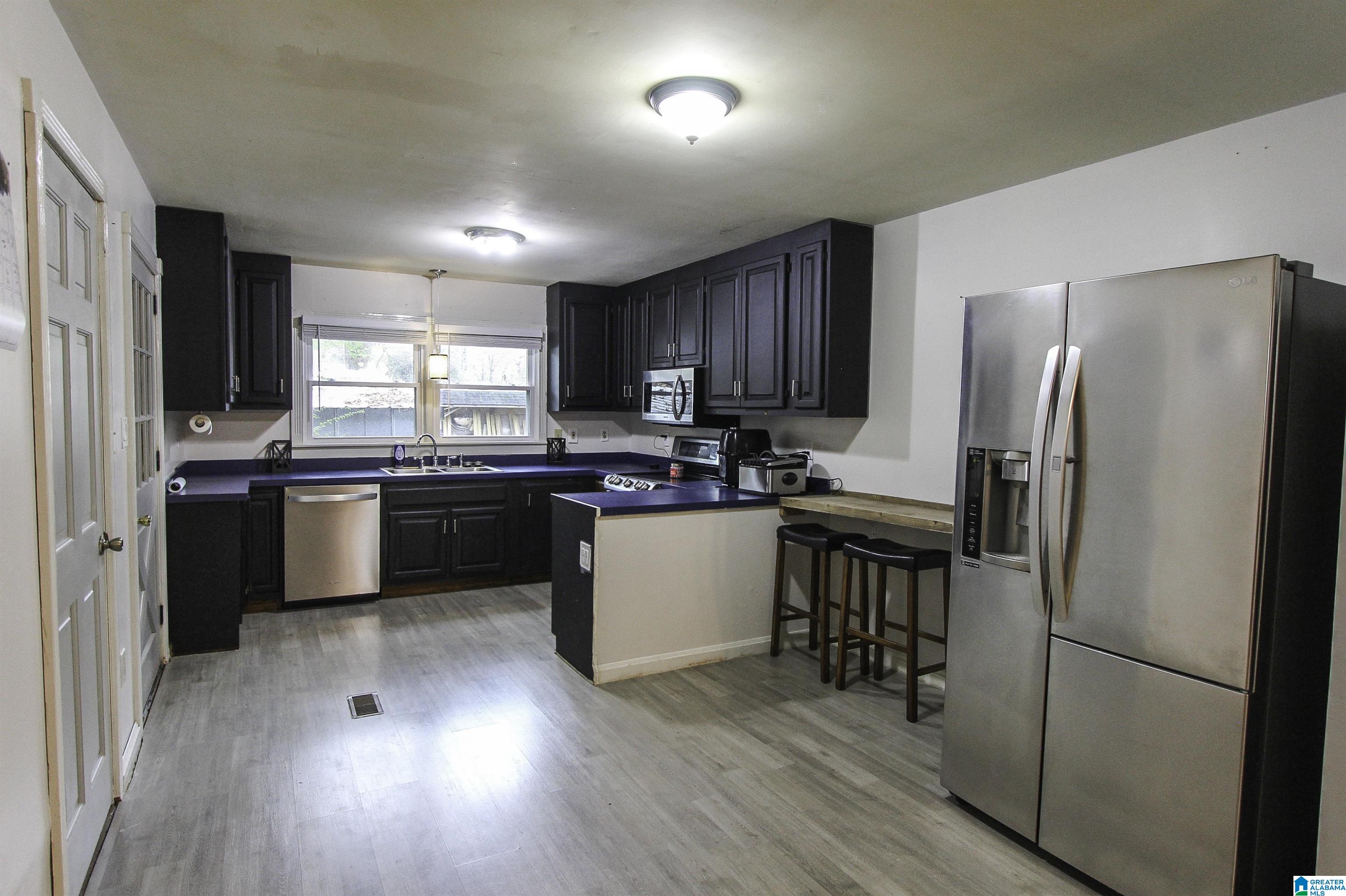 105 Kay Street Anniston, AL 36201 - Photo 3 of 49