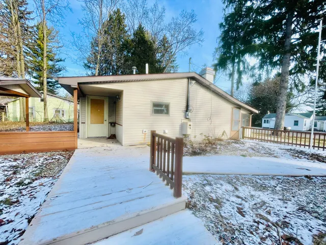 $132,000 | 242 Kenneth Street, Jackson, MI 49203