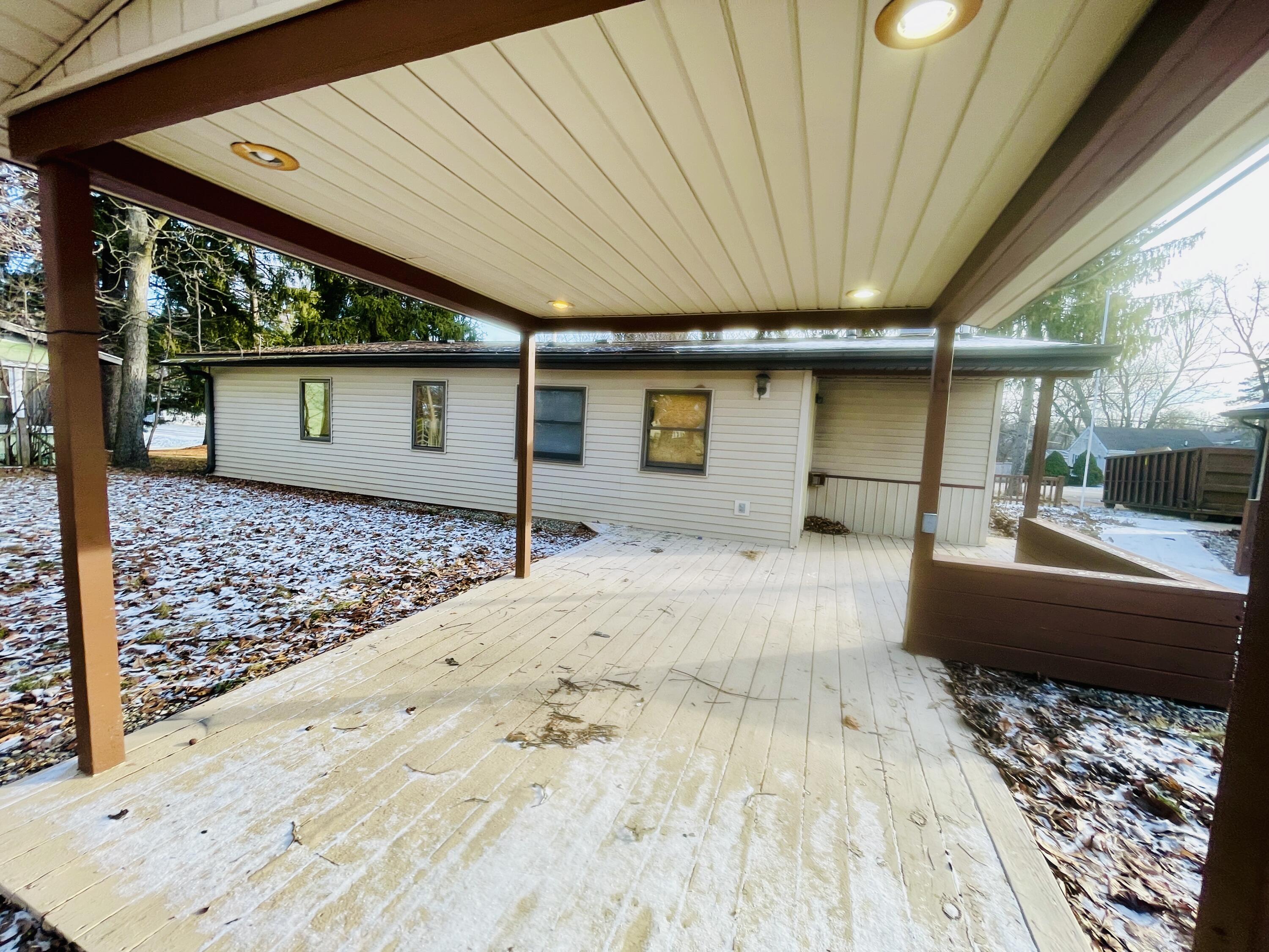 242 Kenneth Street Jackson, MI 49203 - Photo 16 of 19 IMG_3547 3