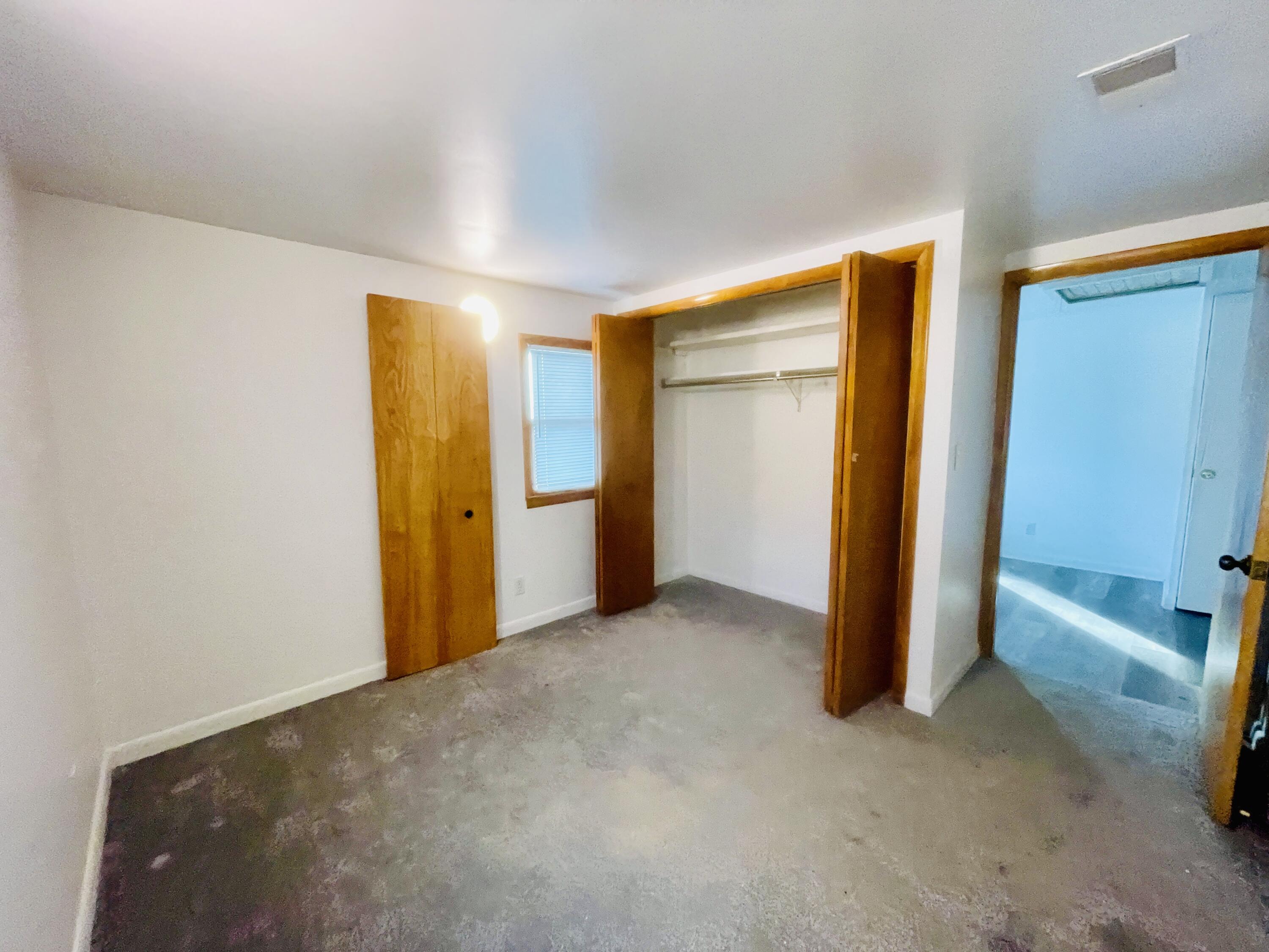 242 Kenneth Street Jackson, MI 49203 - Photo 9 of 19 IMG_3421 2