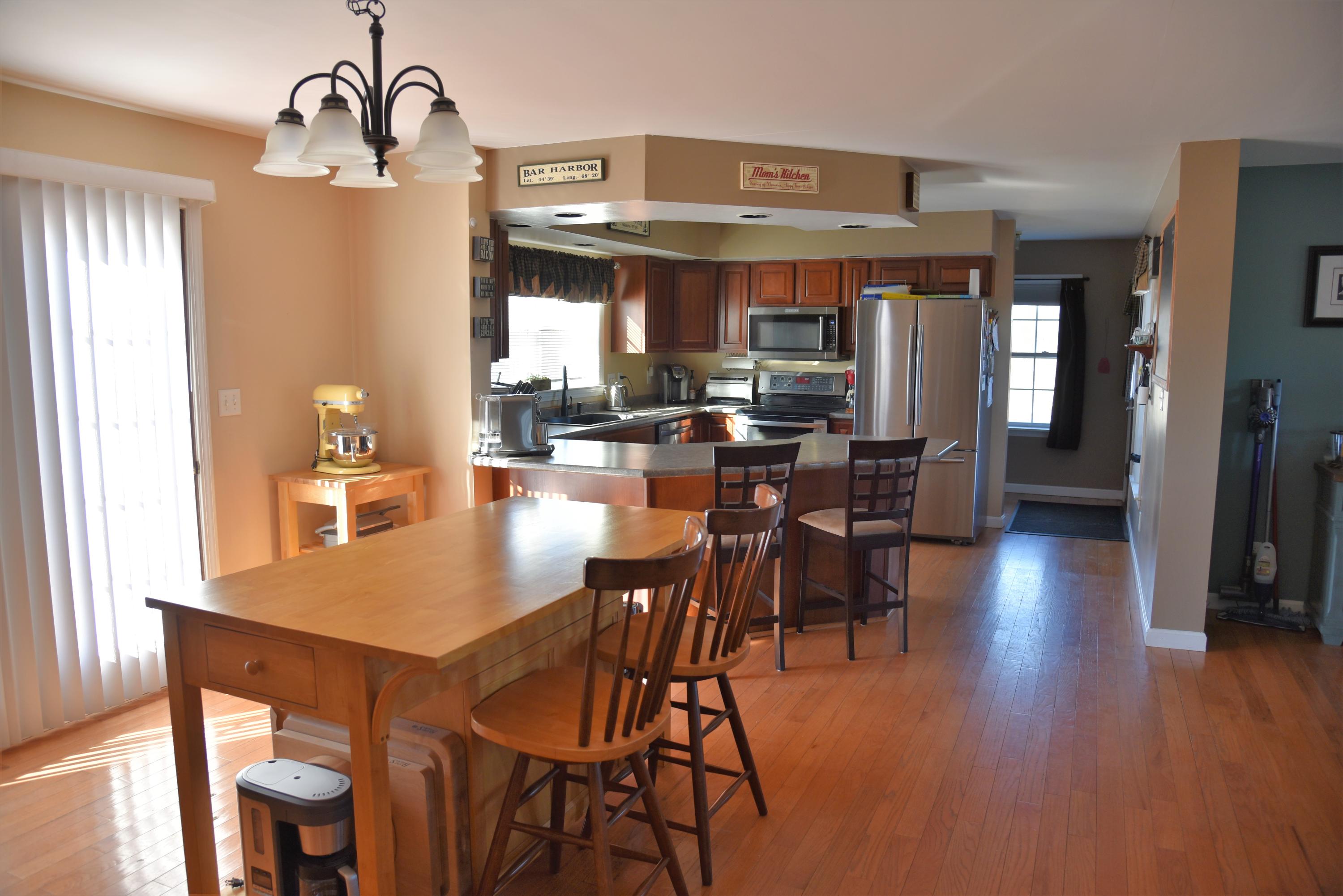 30 Wyman Road Waterville, ME 04901 - Photo 6 of 35 Kitchen