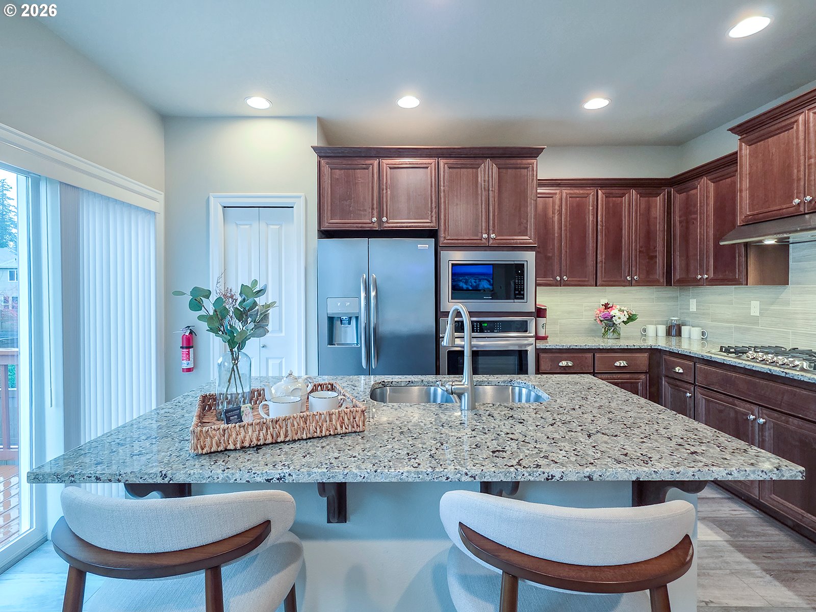 15566 Southwest Wren Lane Beaverton, OR 97007 - Photo 10 of 48