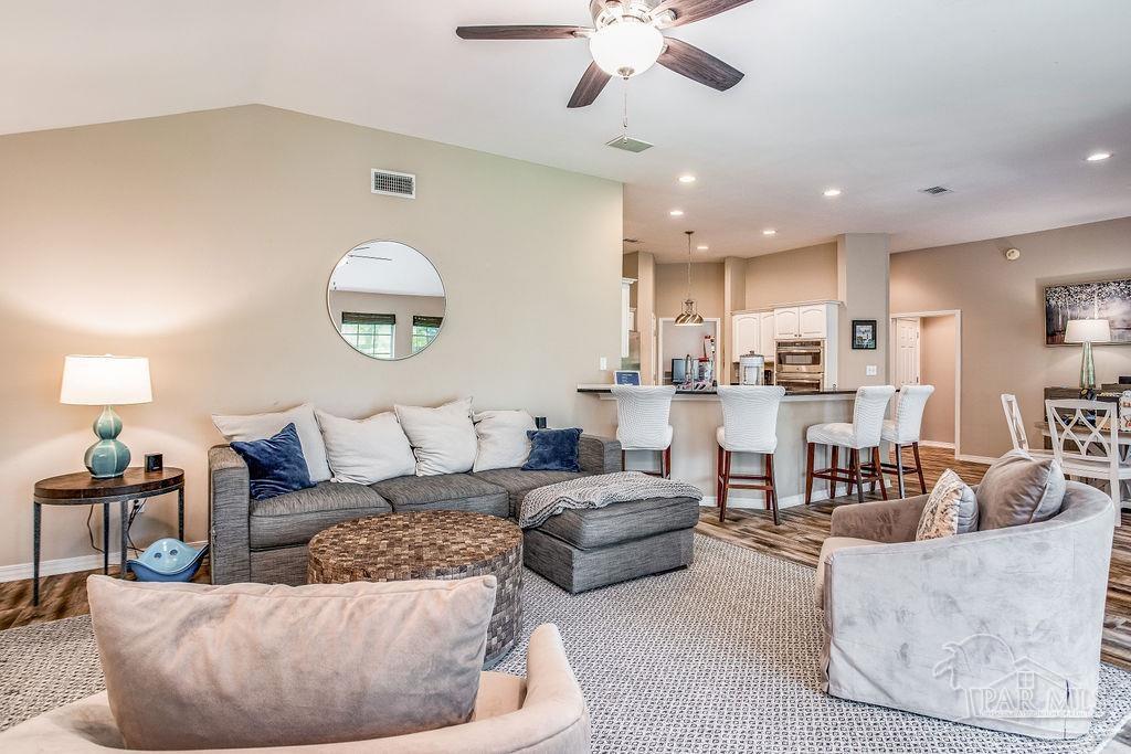10040 Rookery Road Pensacola, FL 32507 - Photo 16 of 49