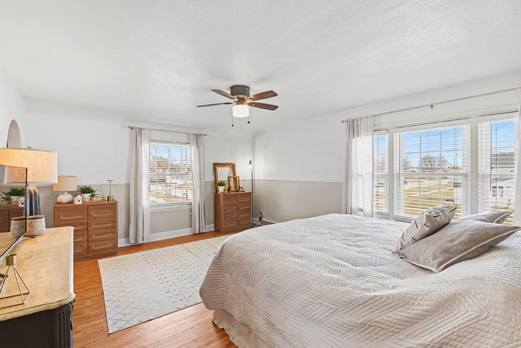 301 3rd Avenue Southeast Pipestone, MN 56164 - Photo 17 of 37