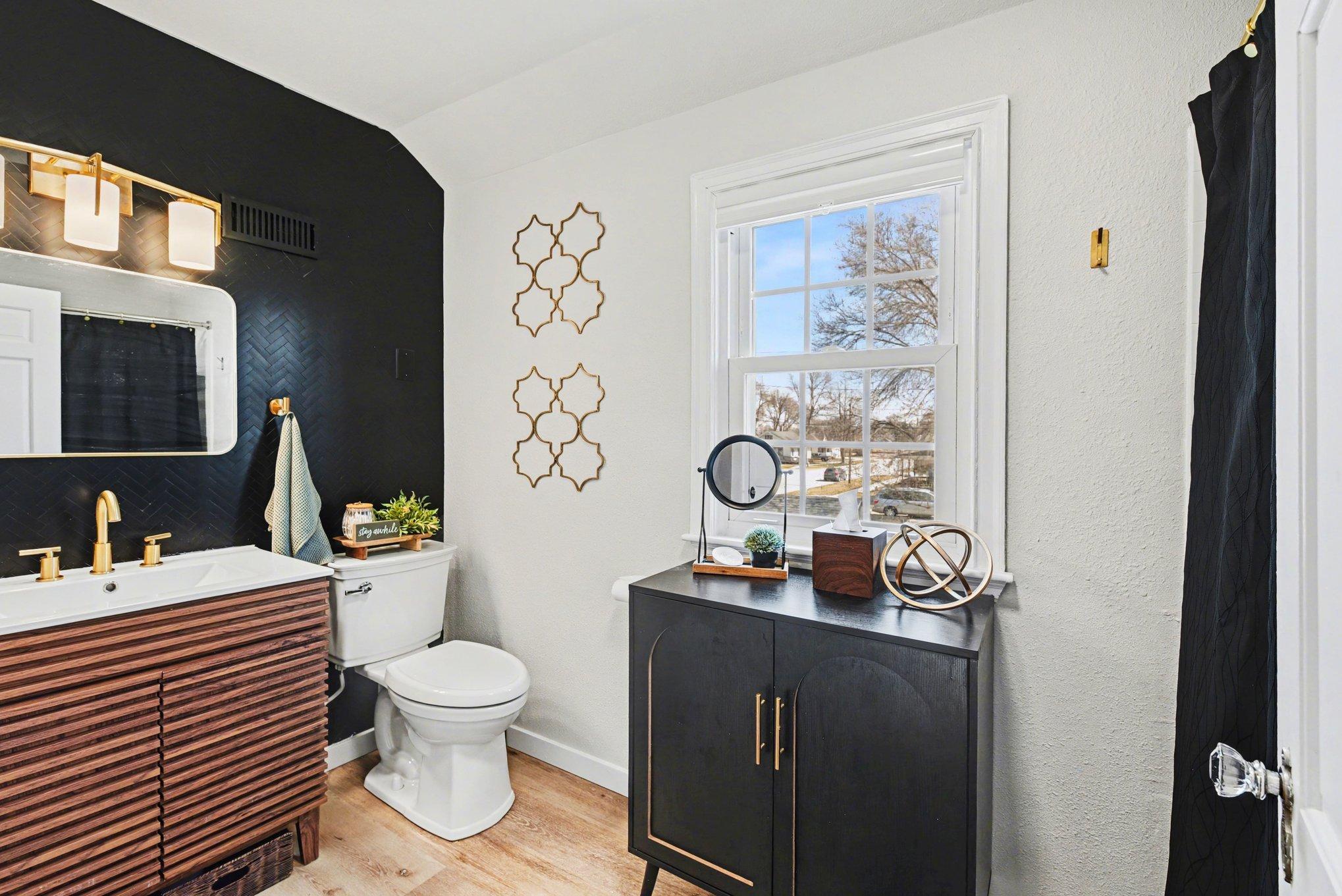 301 3rd Avenue Southeast Pipestone, MN 56164 - Photo 22 of 37