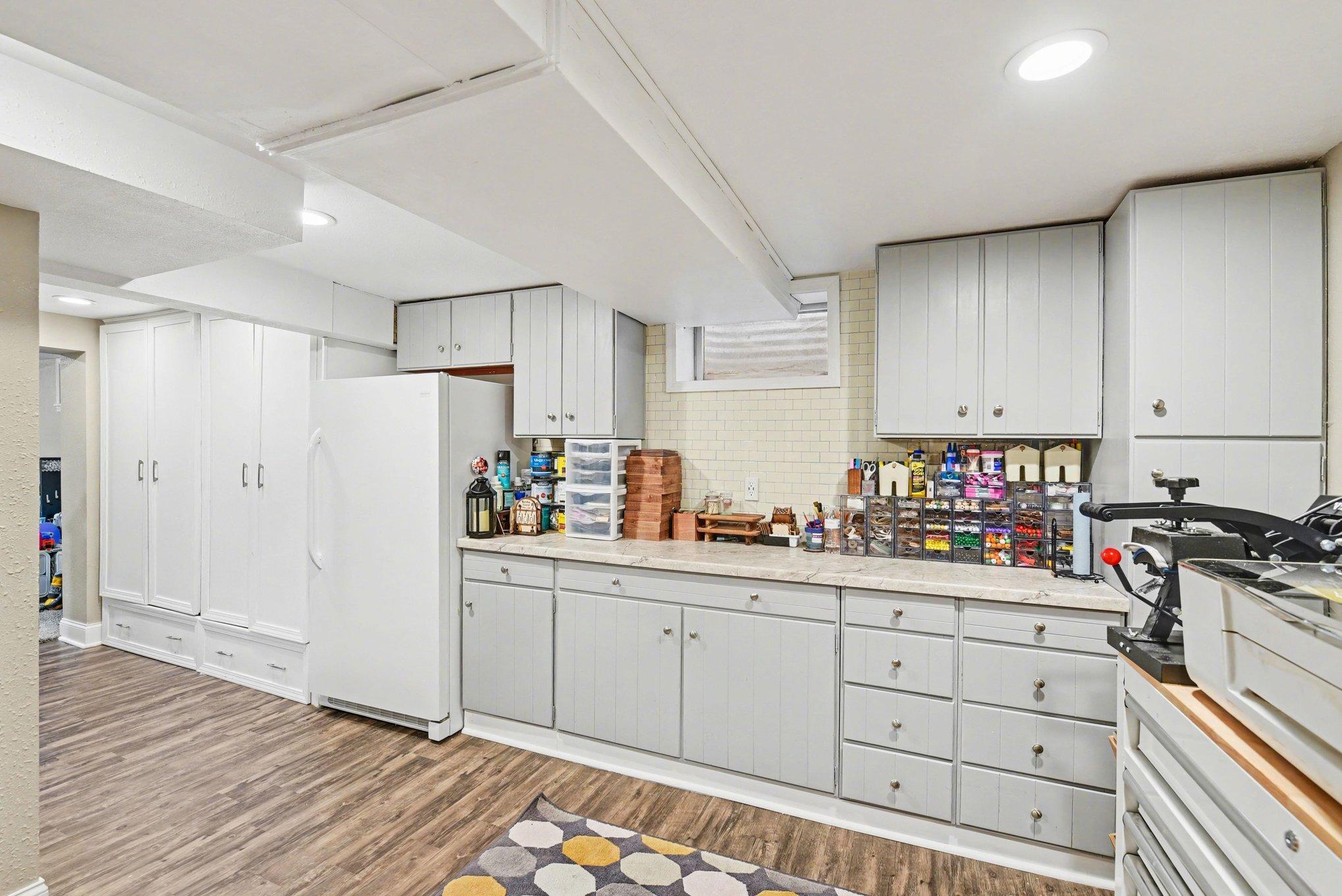 301 3rd Avenue Southeast Pipestone, MN 56164 - Photo 26 of 37