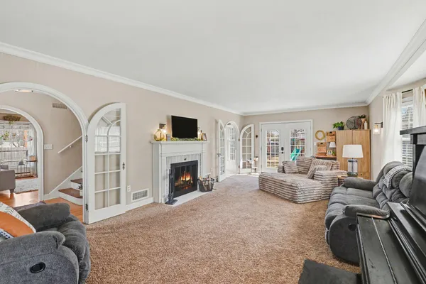 $275,000 | 301 3rd Avenue Southeast, Pipestone, MN 56164