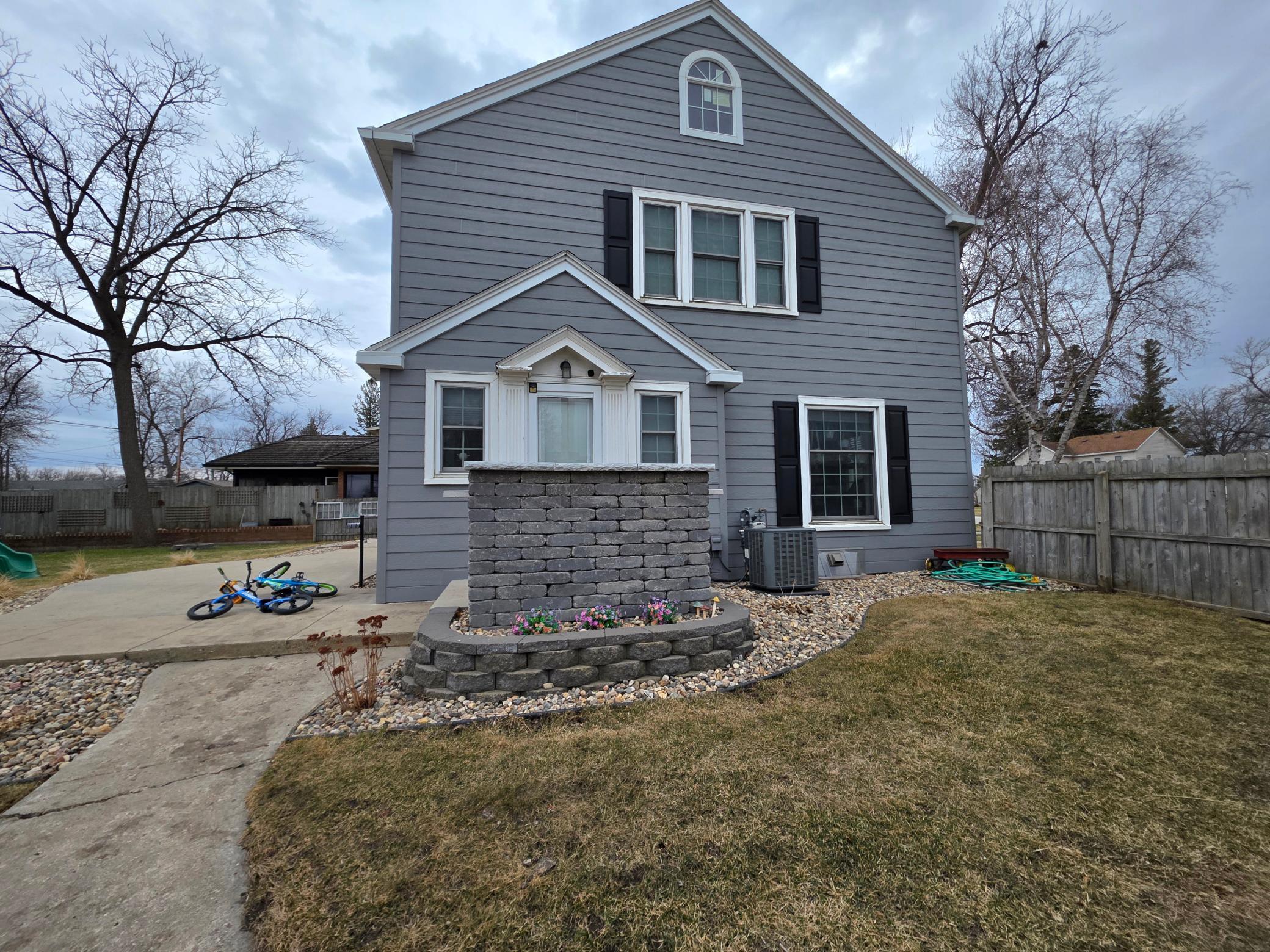 301 3rd Avenue Southeast Pipestone, MN 56164 - Photo 37 of 37