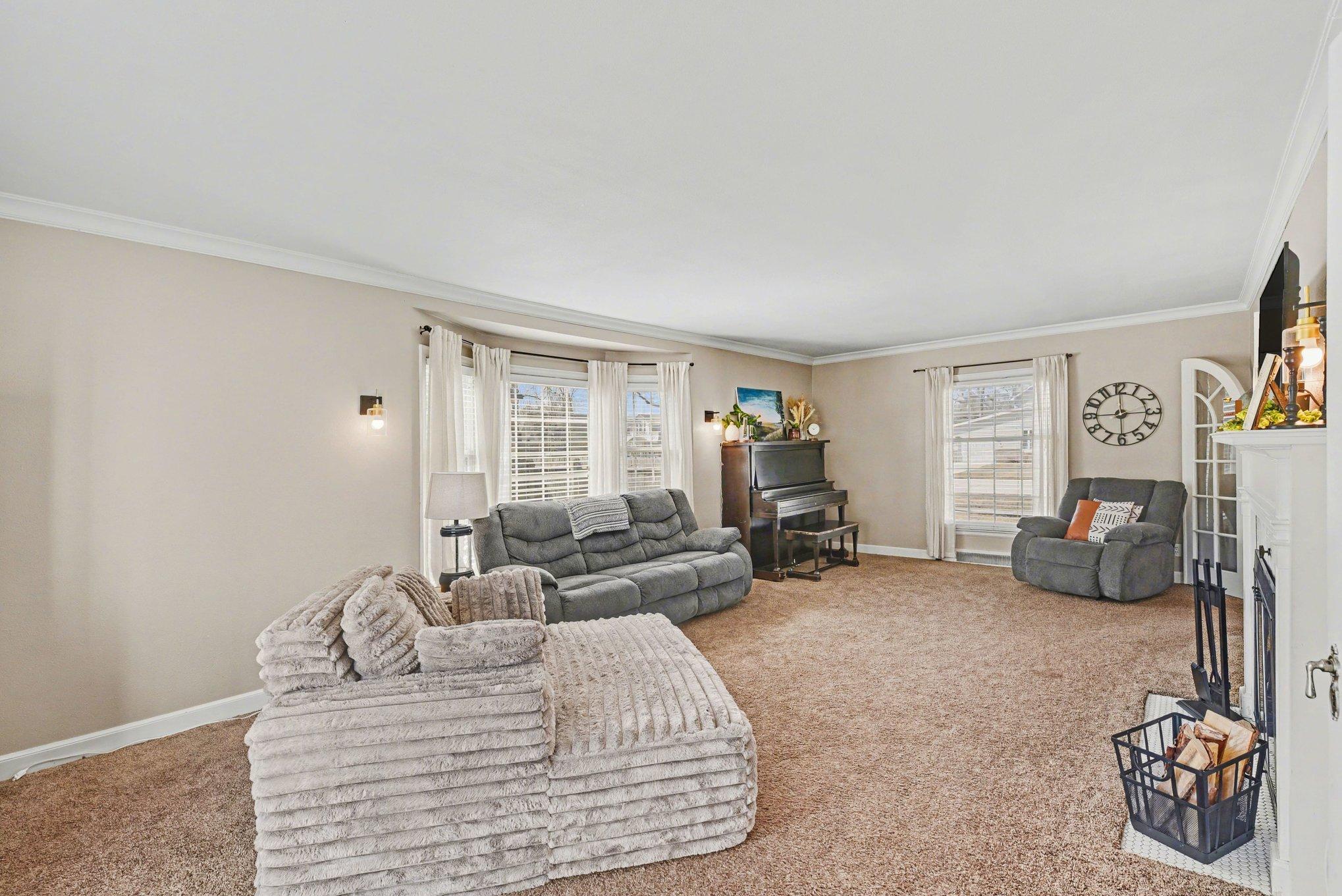 301 3rd Avenue Southeast Pipestone, MN 56164 - Photo 5 of 37