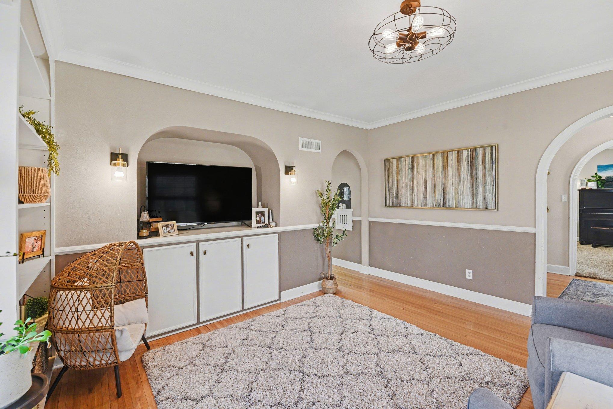 301 3rd Avenue Southeast Pipestone, MN 56164 - Photo 8 of 37