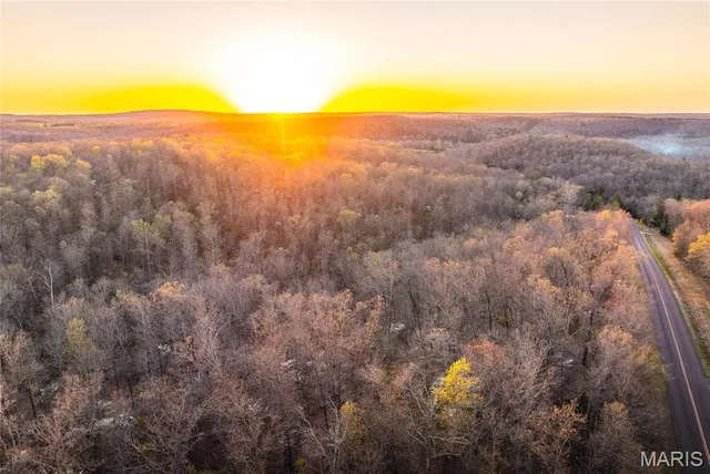 $185,000 | 382 State Hwy V, Steelville, MO 65566