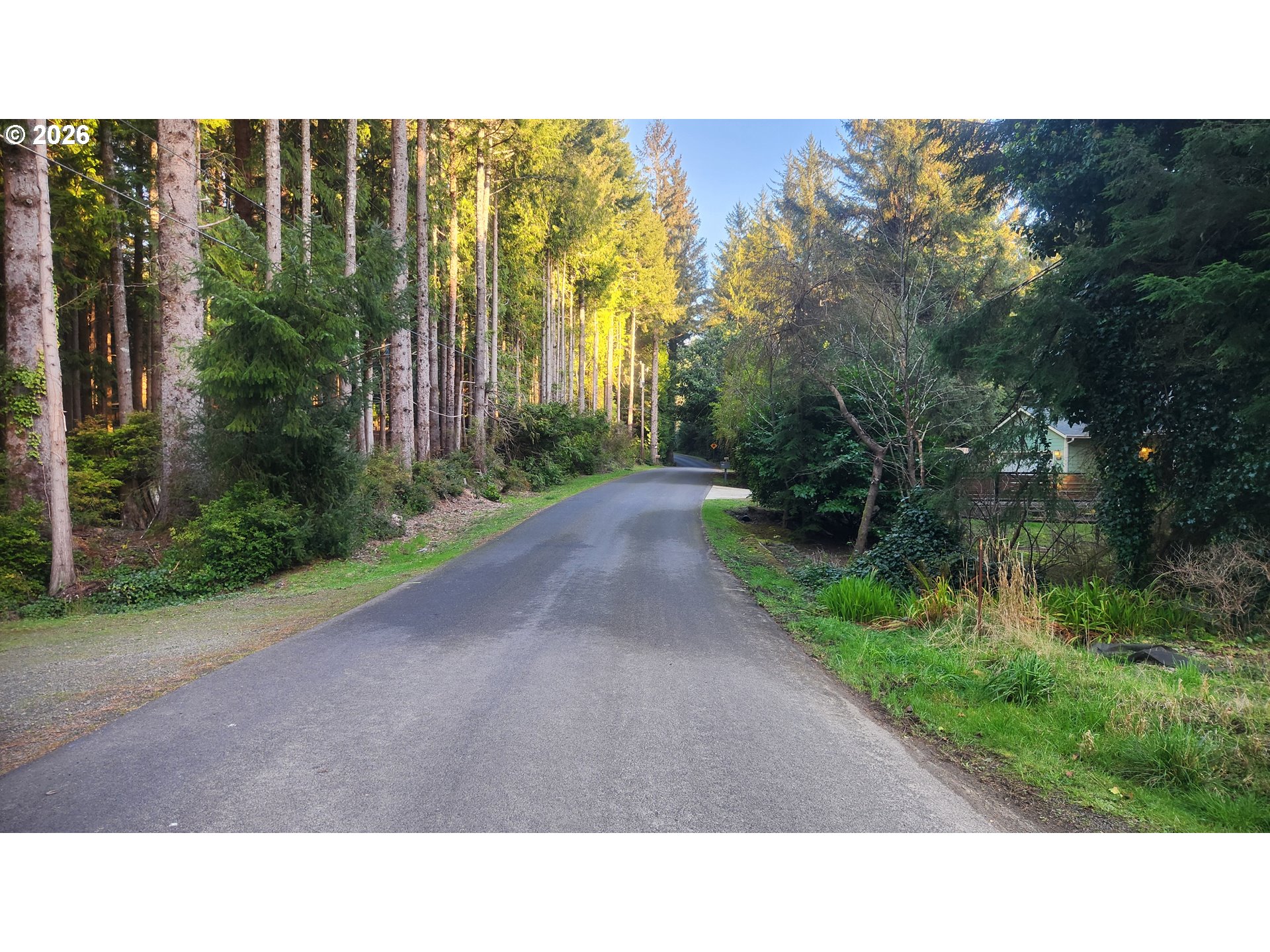 5046 North Loftus Road Florence, OR 97439 - Photo 12 of 13