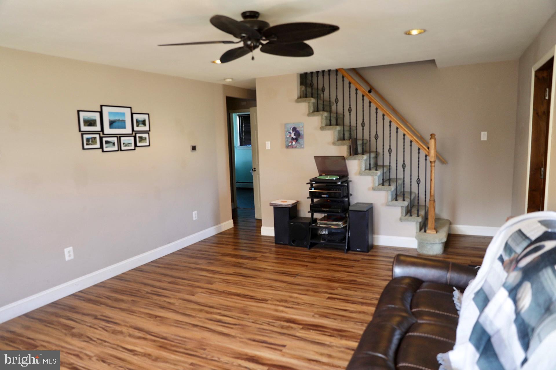 334 Ogden Road Wenonah, NJ 08090 - Photo 3 of 30 family room