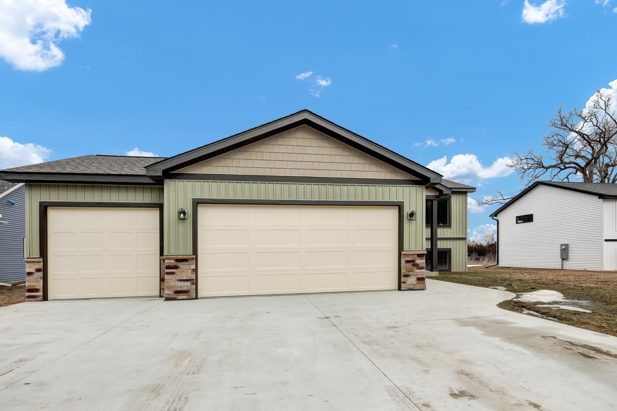 130 Coulee Way Wabasha, MN 55981 - Photo 2 of 2