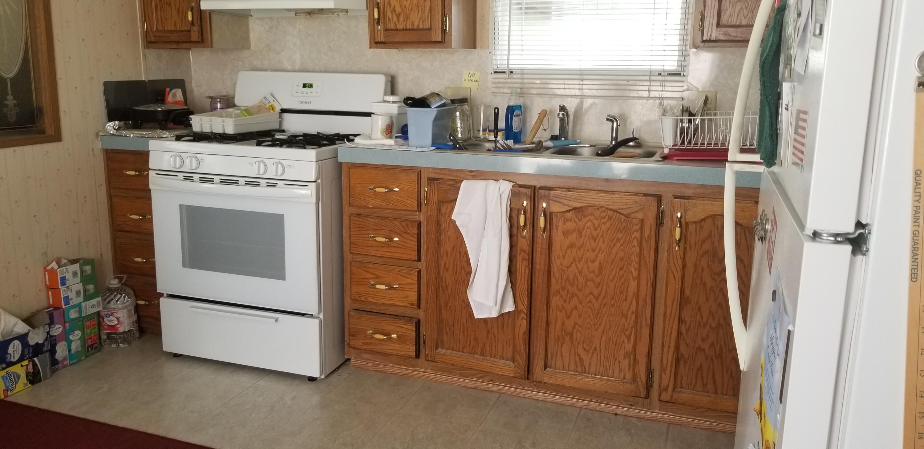 33299 Barker Road Logan, OH 43138 - Photo 7 of 11 barker kitchen1