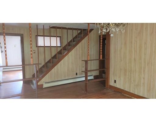 48 Mt Walley Road Waltham, MA 02451 - Photo 6 of 23 a view of entryway
