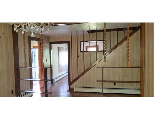 48 Mt Walley Road Waltham, MA 02451 - Photo 8 of 23 a view of entryway