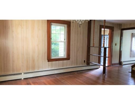 48 Mt Walley Road Waltham, MA 02451 - Photo 9 of 23 a view of a interior of the house