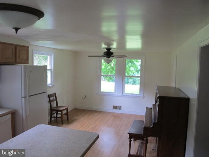4224 Powells Run Road Randallstown, MD 21133 - Photo 14 of 30 Kitchen