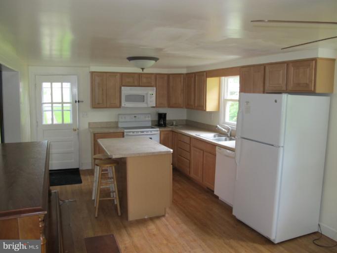 4224 Powells Run Road Randallstown, MD 21133 - Photo 8 of 30 Kitchen