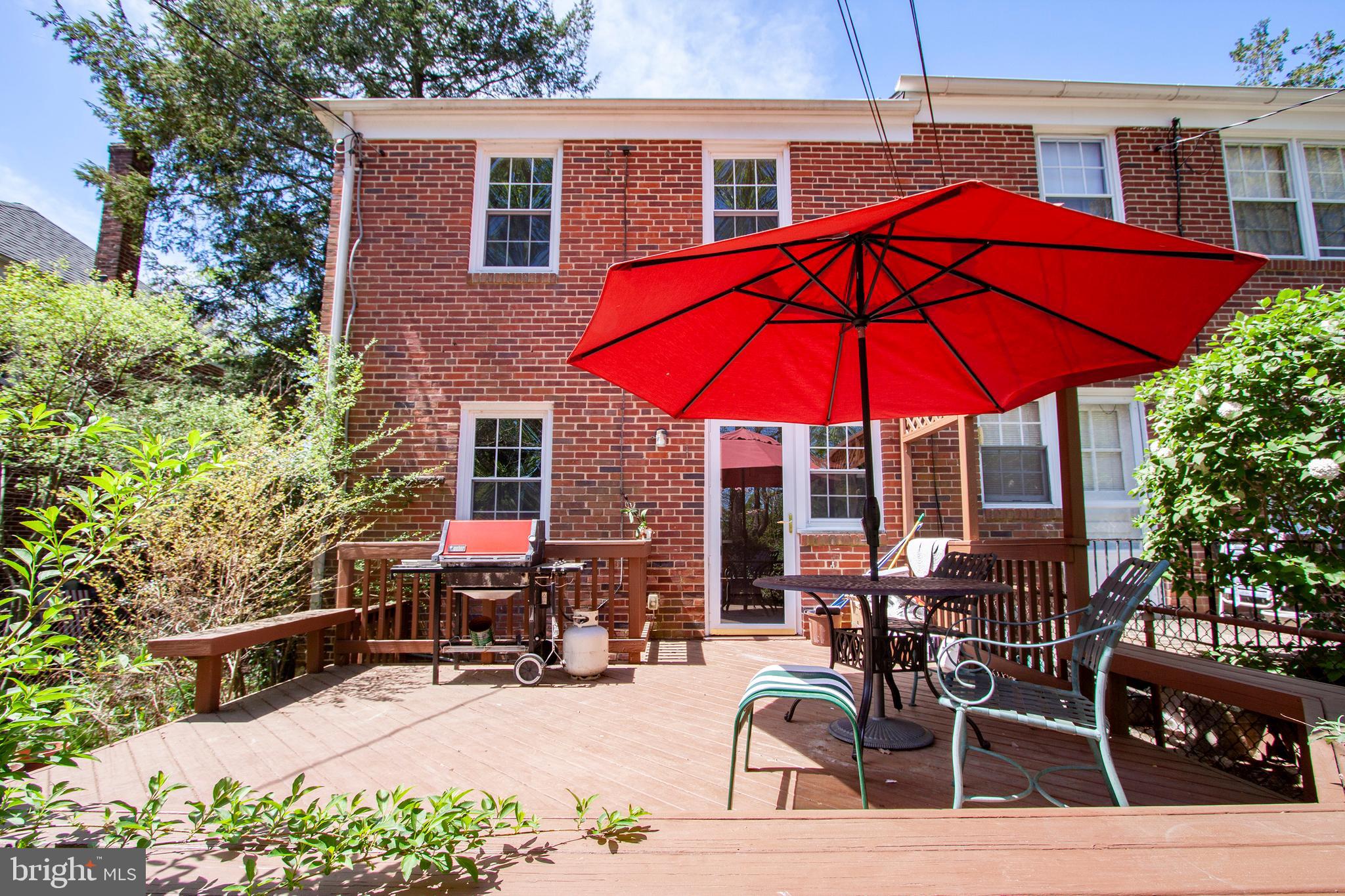 7225 Lanark Road Baltimore, MD 21212 - Photo 52 of 60 fire up the grill and let's eat!
