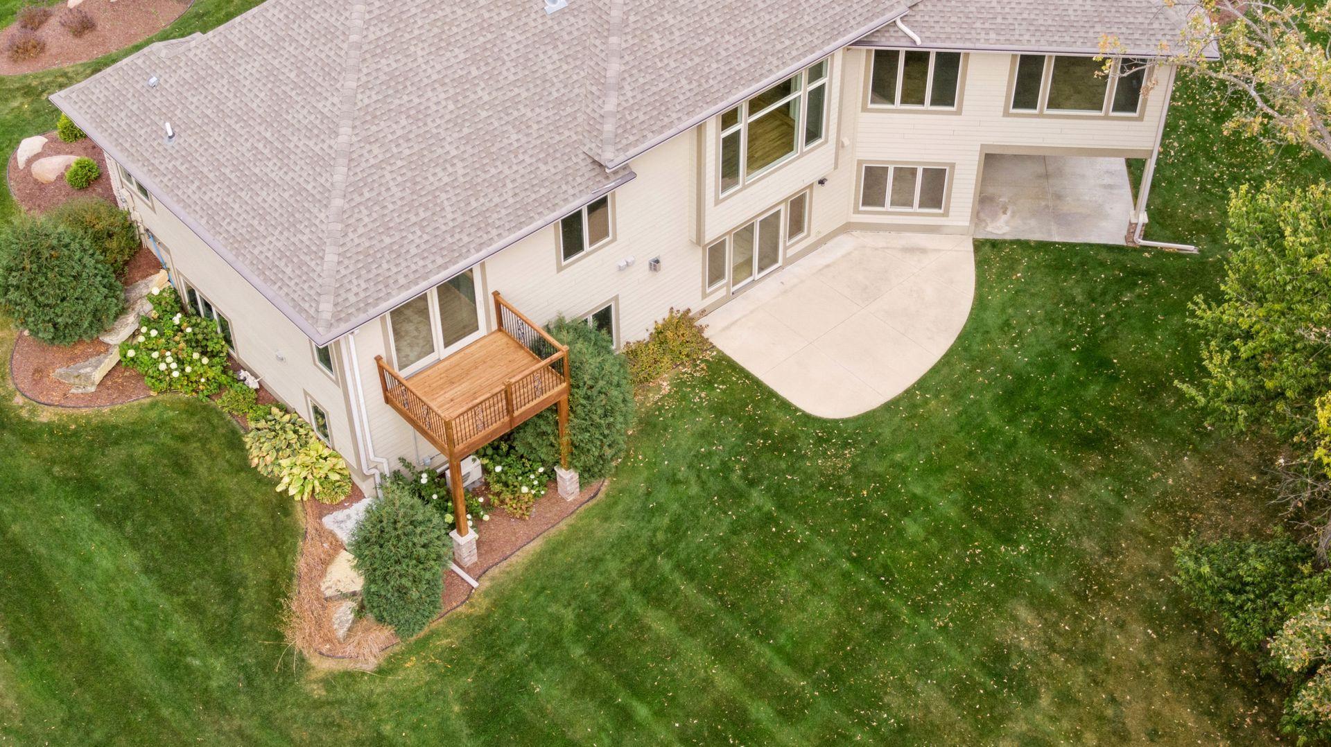 5435 Scenic View Drive Southwest Rochester, MN 55902 - Photo 8 of 92