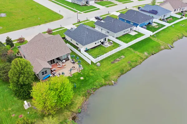 $450,000 | 6011 Park View Drive, Bourbonnais, IL 60914