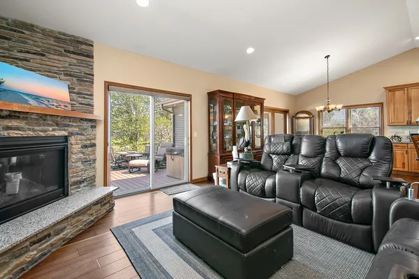 $450,000 | 6011 Park View Drive, Bourbonnais, IL 60914