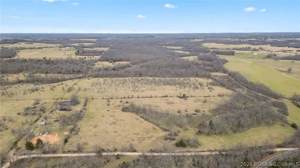 $1,224,000 | 181 Bennett Road, Stoutland, MO 65567