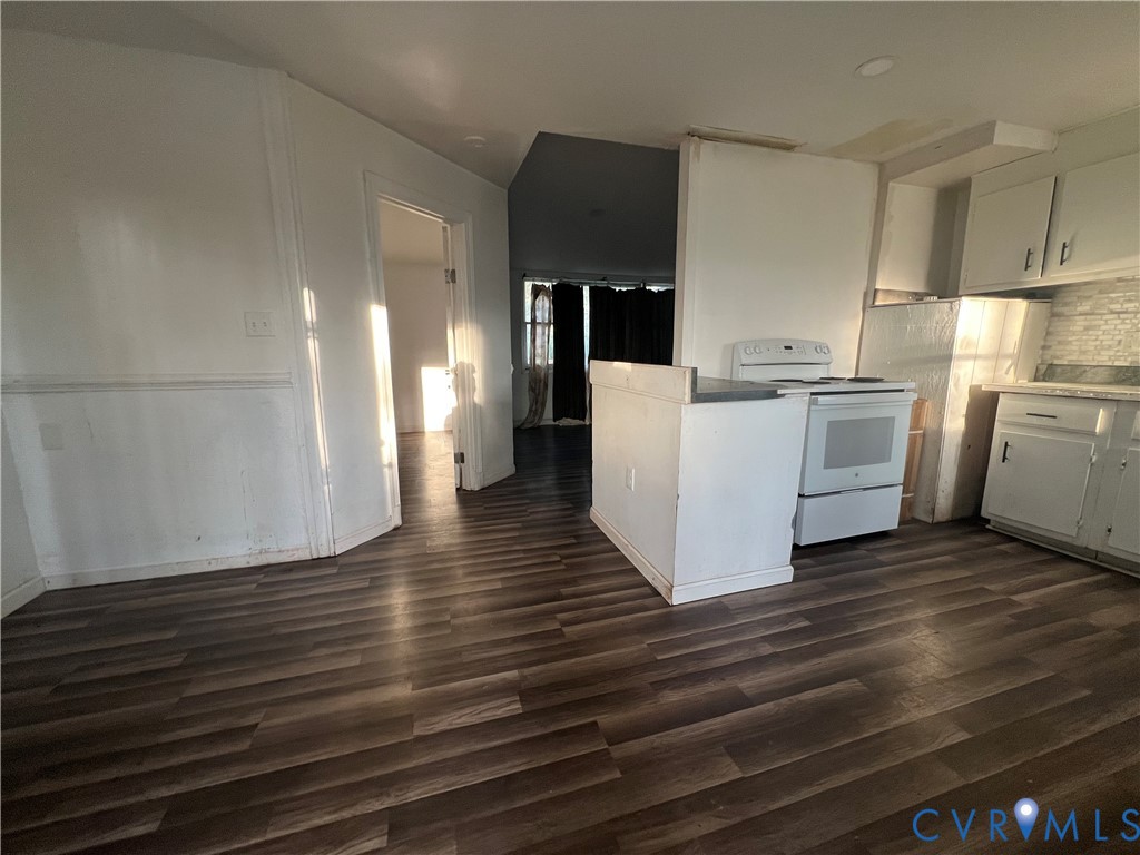 1406 Bramwell Road Richmond, VA 23225 - Photo 5 of 9