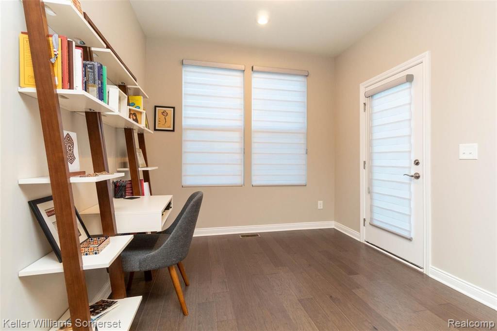 2854 Prairie View Road Ann Arbor, MI 48108 - Photo 16 of 48