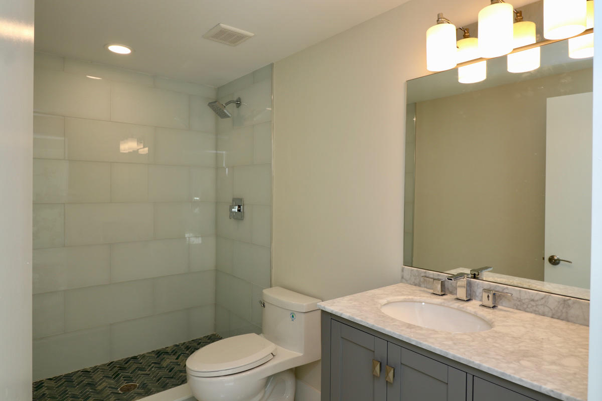 106 Sunfish Lane Jupiter, FL 33477 - Photo 18 of 43 Master Bath