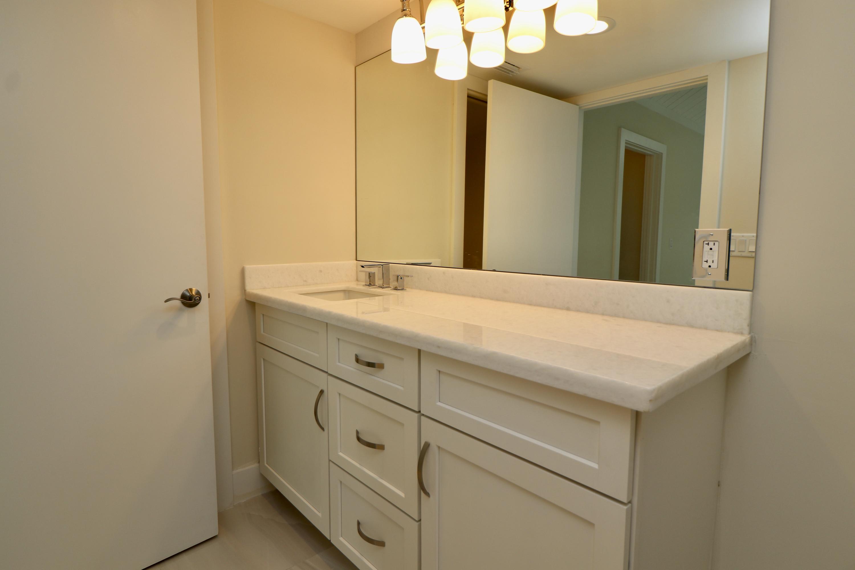 106 Sunfish Lane Jupiter, FL 33477 - Photo 23 of 43 2nd Master Bath