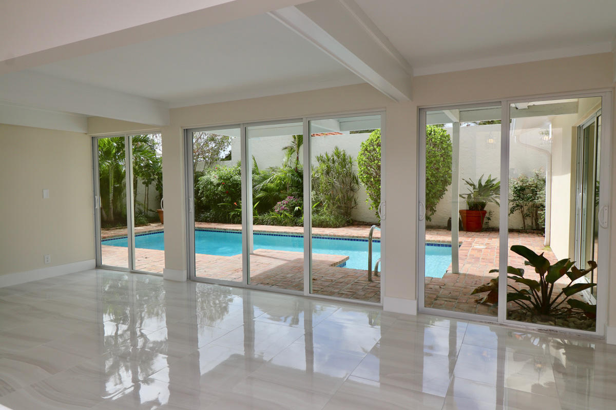 106 Sunfish Lane Jupiter, FL 33477 - Photo 25 of 43 family room