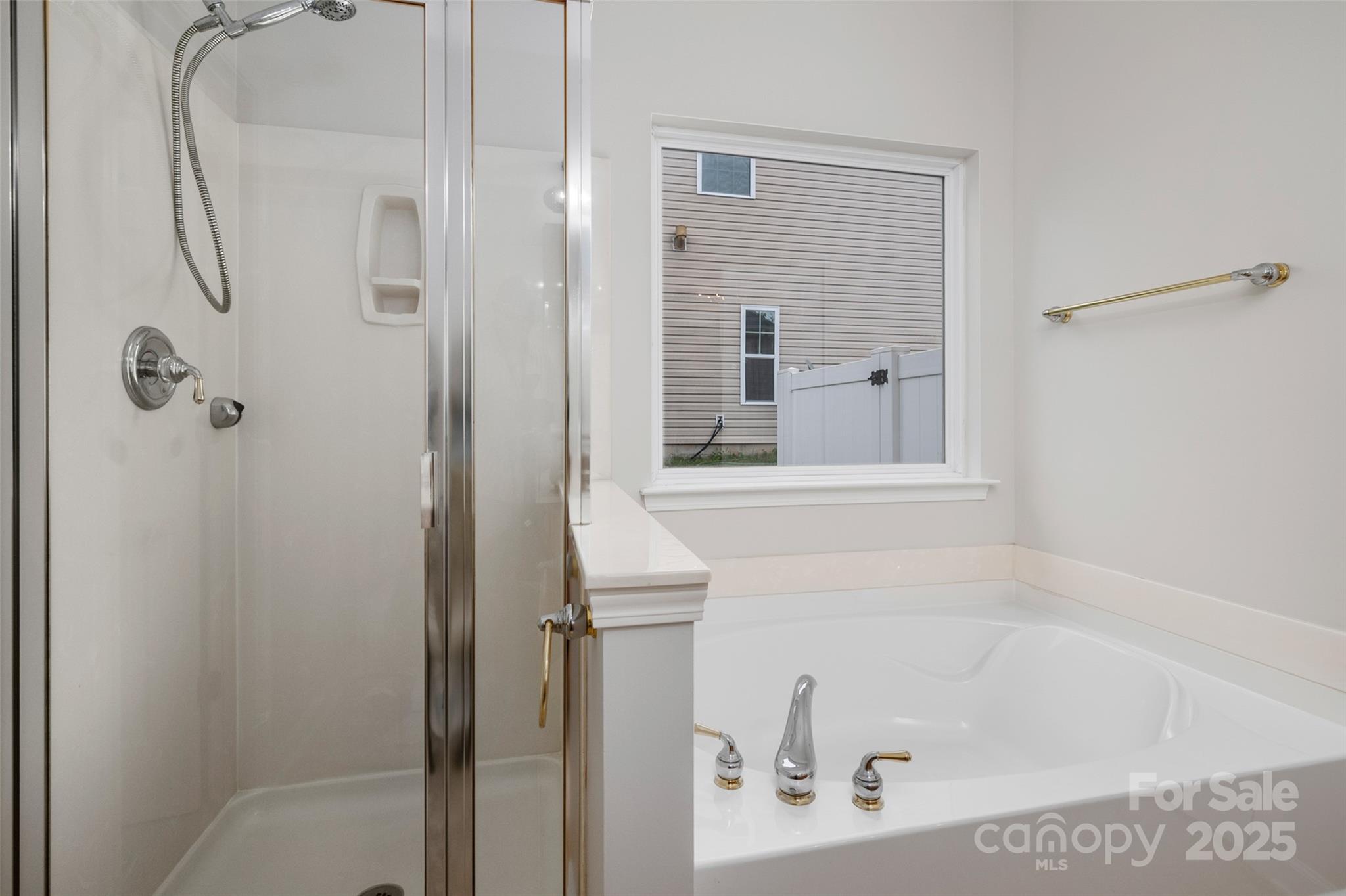 1004 Toquima Trail Monroe, NC 28110 - Photo 21 of 38 a bathroom with a tub