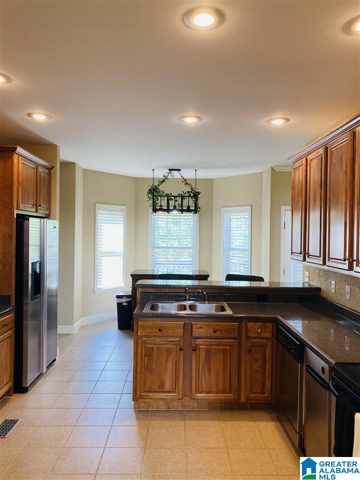 2633 Oakleaf Circle Helena, AL 35022 - Photo 14 of 44