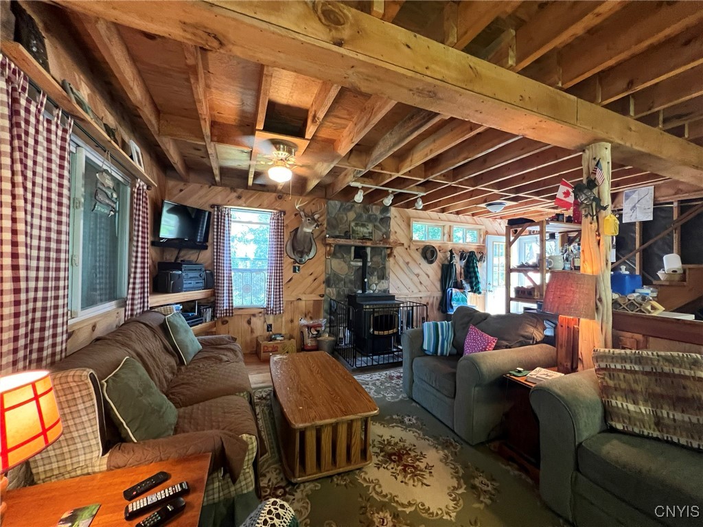 263 Mitchell Road Macomb, NY 13654 - Photo 16 of 48 Sitting area