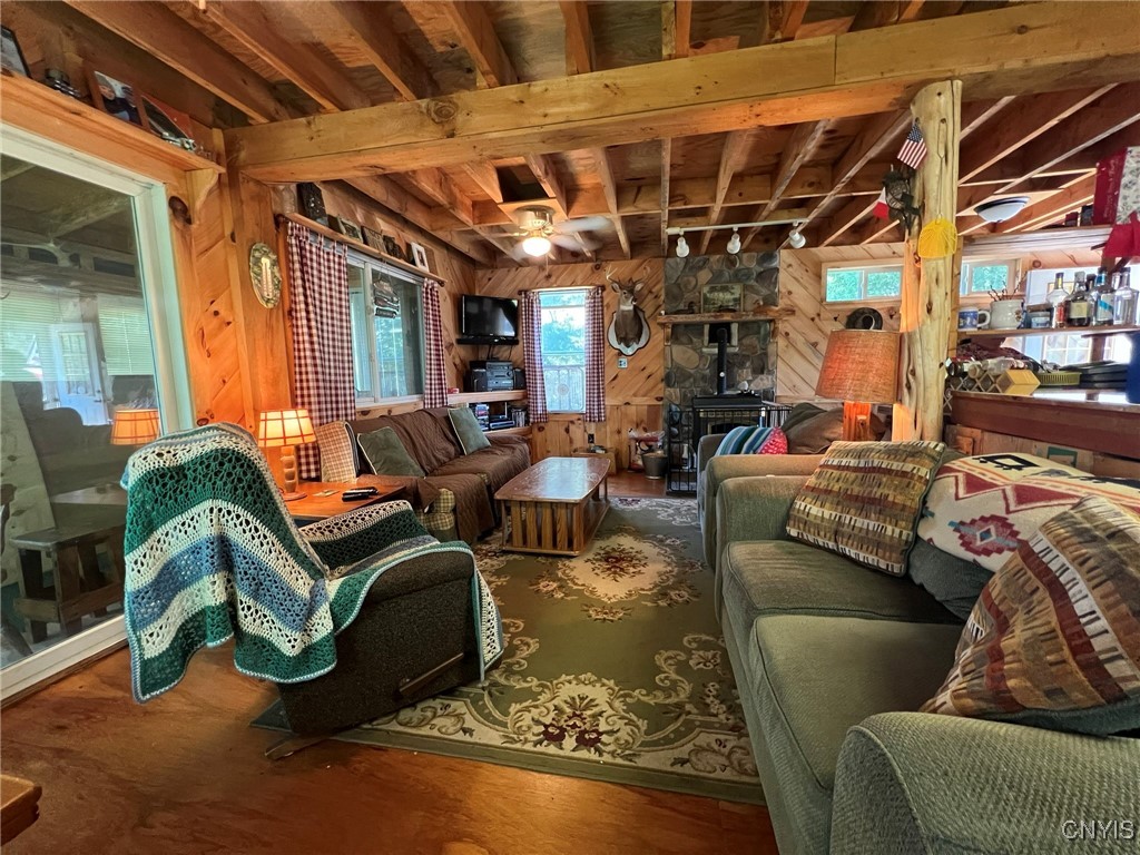 263 Mitchell Road Macomb, NY 13654 - Photo 18 of 48 Sitting area