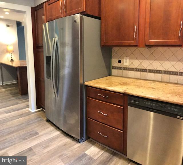 1096 Broadview Road Wayne, PA 19087 - Photo 3 of 26