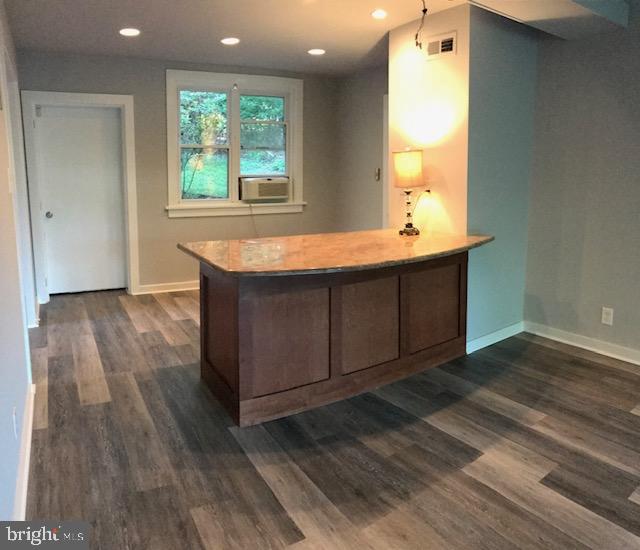 1096 Broadview Road Wayne, PA 19087 - Photo 6 of 26 Breakfast Island