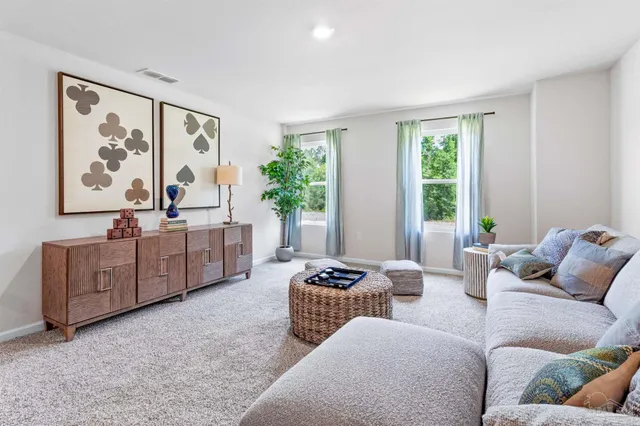 $454,900 | 8641 Russellcross Boulevard, Pensacola, FL 32507