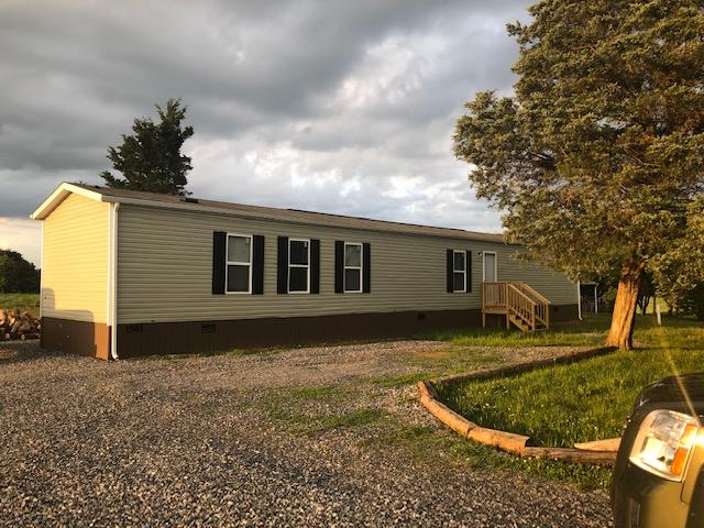 1561 Airport Road Moneta, VA 24121 - Photo 1 of 11 front 1561 Airport Rd