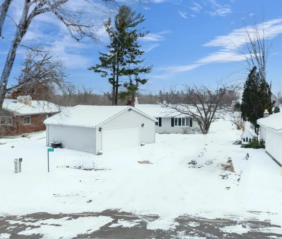 $469,900 | E7345 Welch Road, Fremont, WI 54940