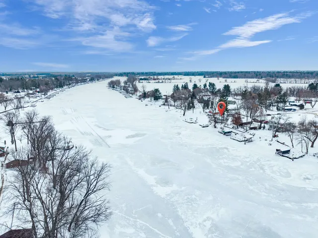 $469,900 | E7345 Welch Road, Fremont, WI 54940