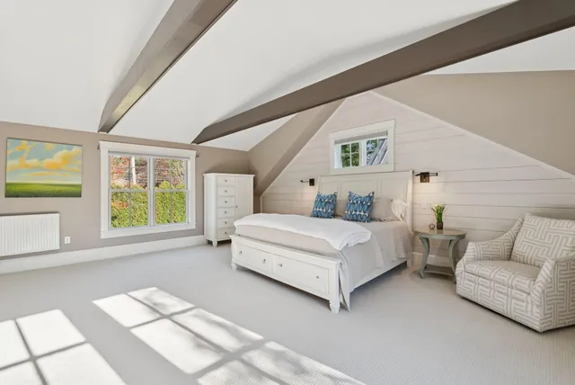 $1,895,000 | 263 Foreside Road, Falmouth, ME 04105