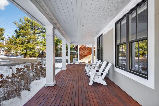 $1,895,000 | 263 Foreside Road, Falmouth, ME 04105