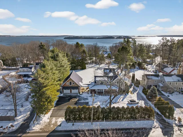 $1,895,000 | 263 Foreside Road, Falmouth, ME 04105