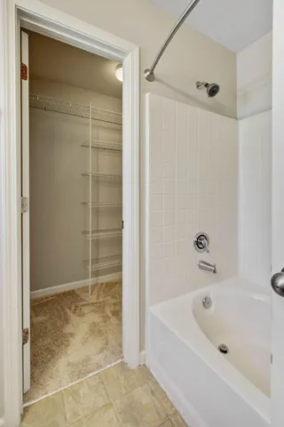 $1,995 | 306 Huntington Court, Hanahan, SC 29410