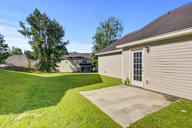 $1,995 | 306 Huntington Court, Hanahan, SC 29410