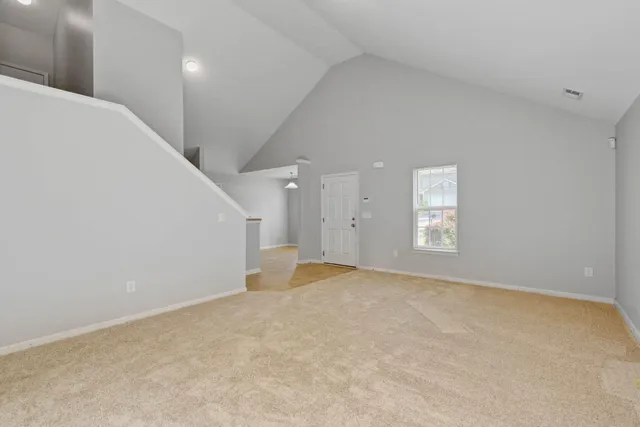 $1,995 | 306 Huntington Court, Hanahan, SC 29410